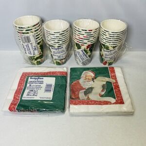 4 PKG of‎ 8 count 9fl. oz Designware Christmas Hot/Cold Cups New PLUS 40 Napkins